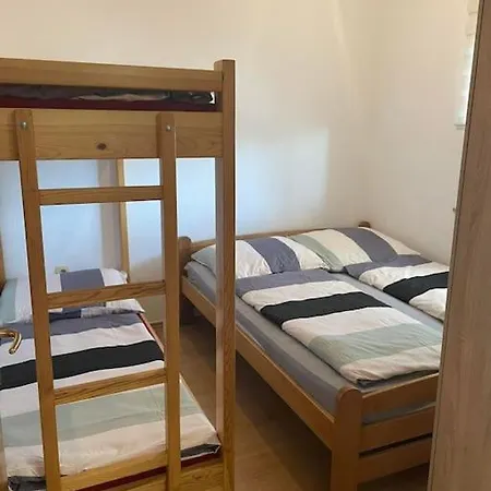 Διαμέρισμα S Vyhledem Na